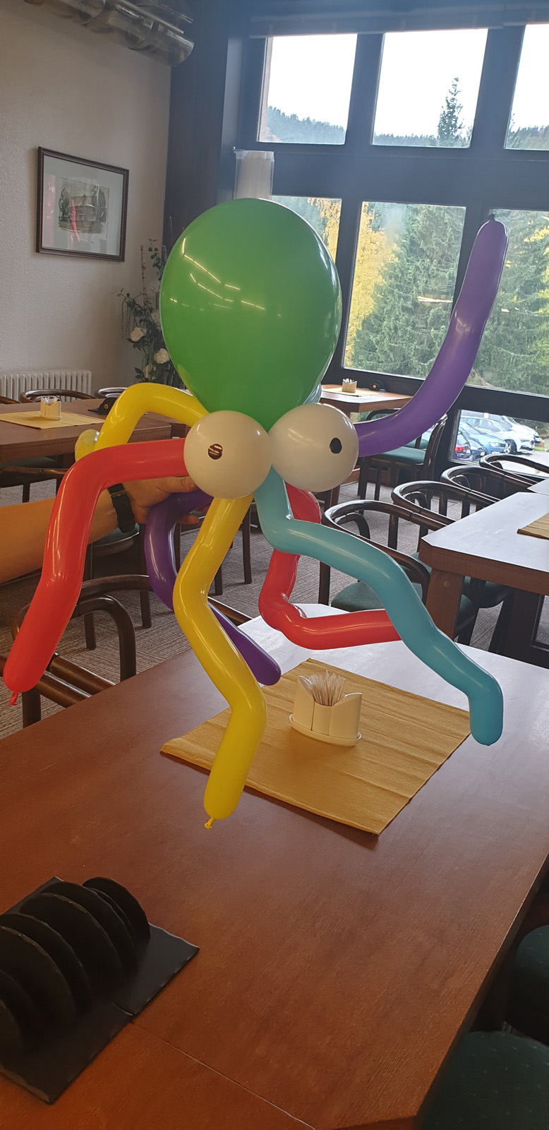 053